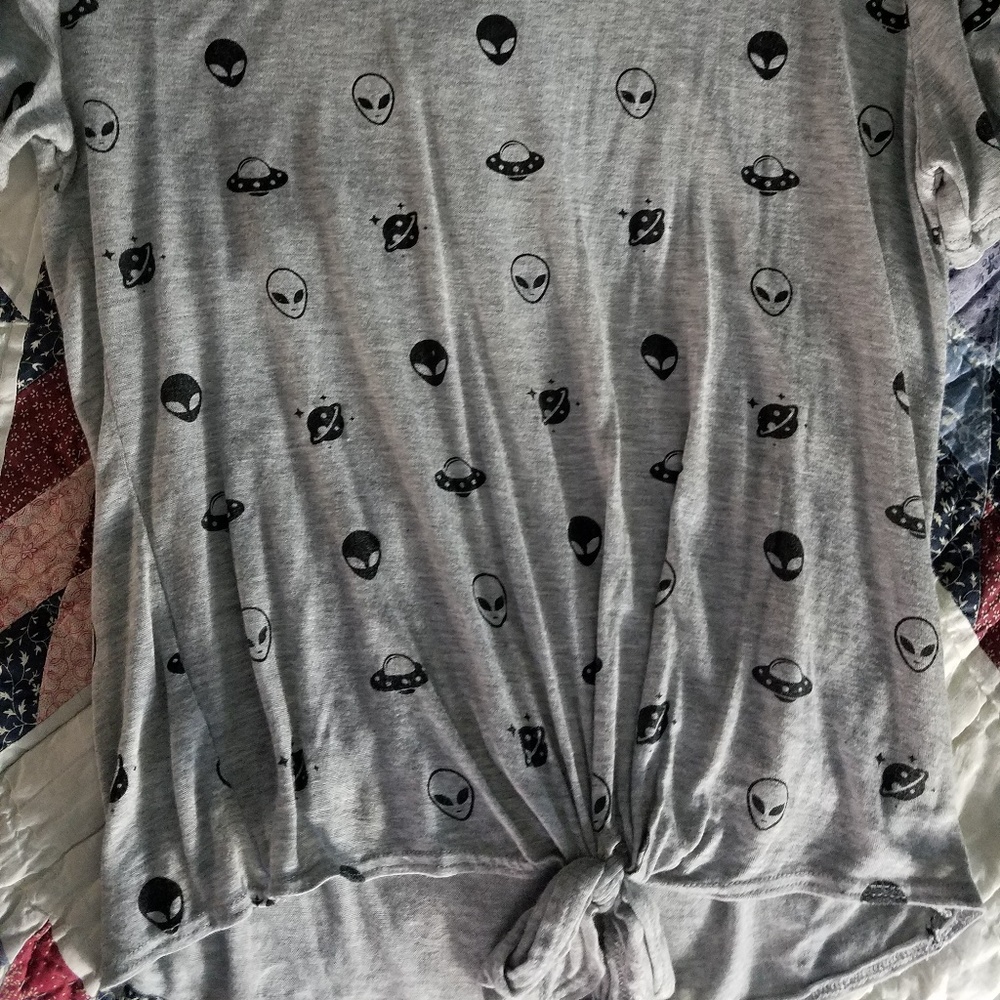 cute alien top